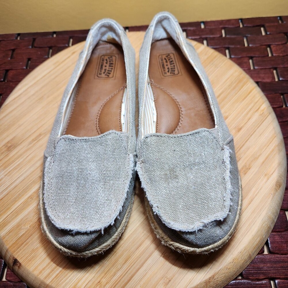 Signature by Levi Strauss & Co. Shoes Flats Slip-on Canvas Loafers Size 7